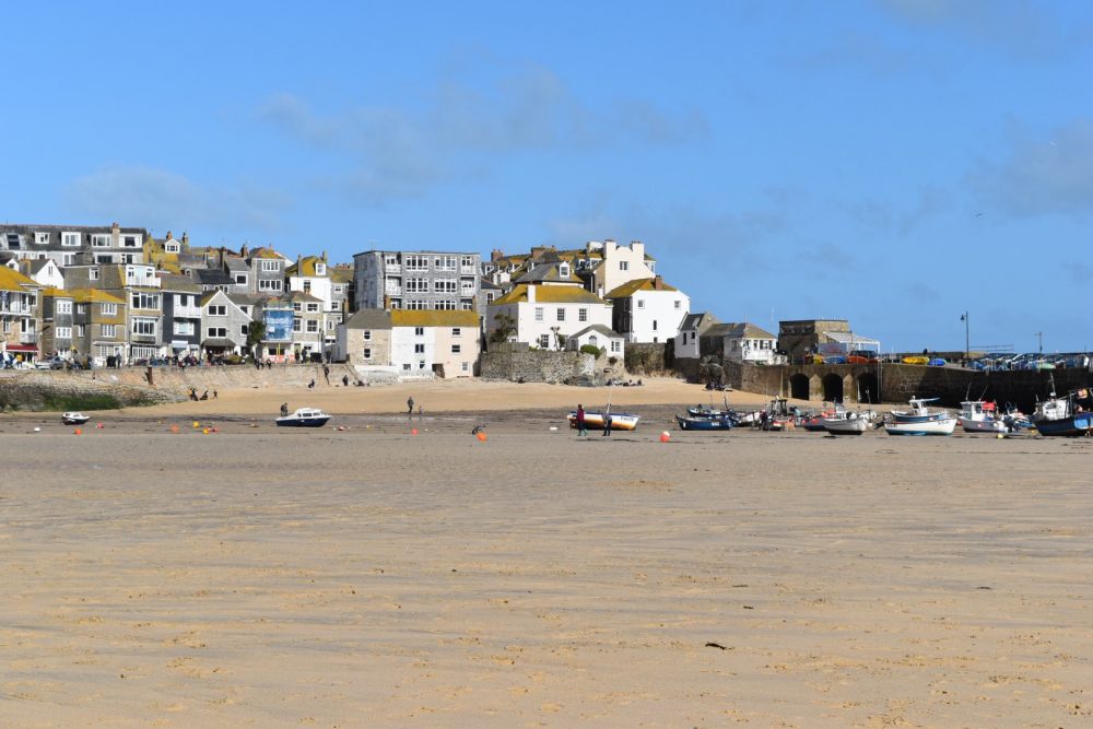 Hotels with a sea view in St Ives