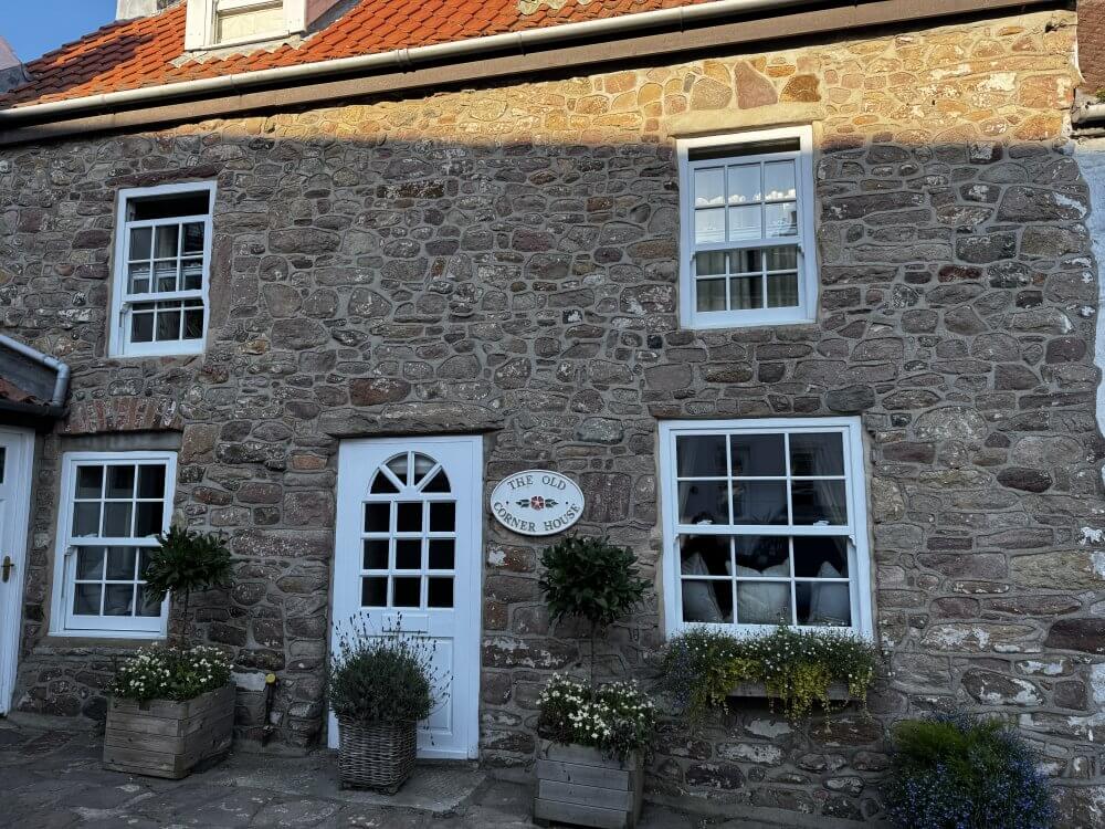 The Blonde Hedgehog Hotel Review