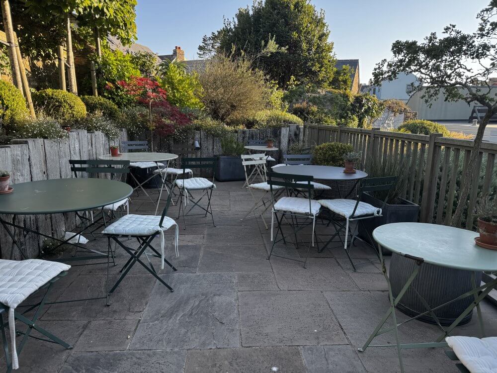 The Blonde Hedgehog Hotel Review